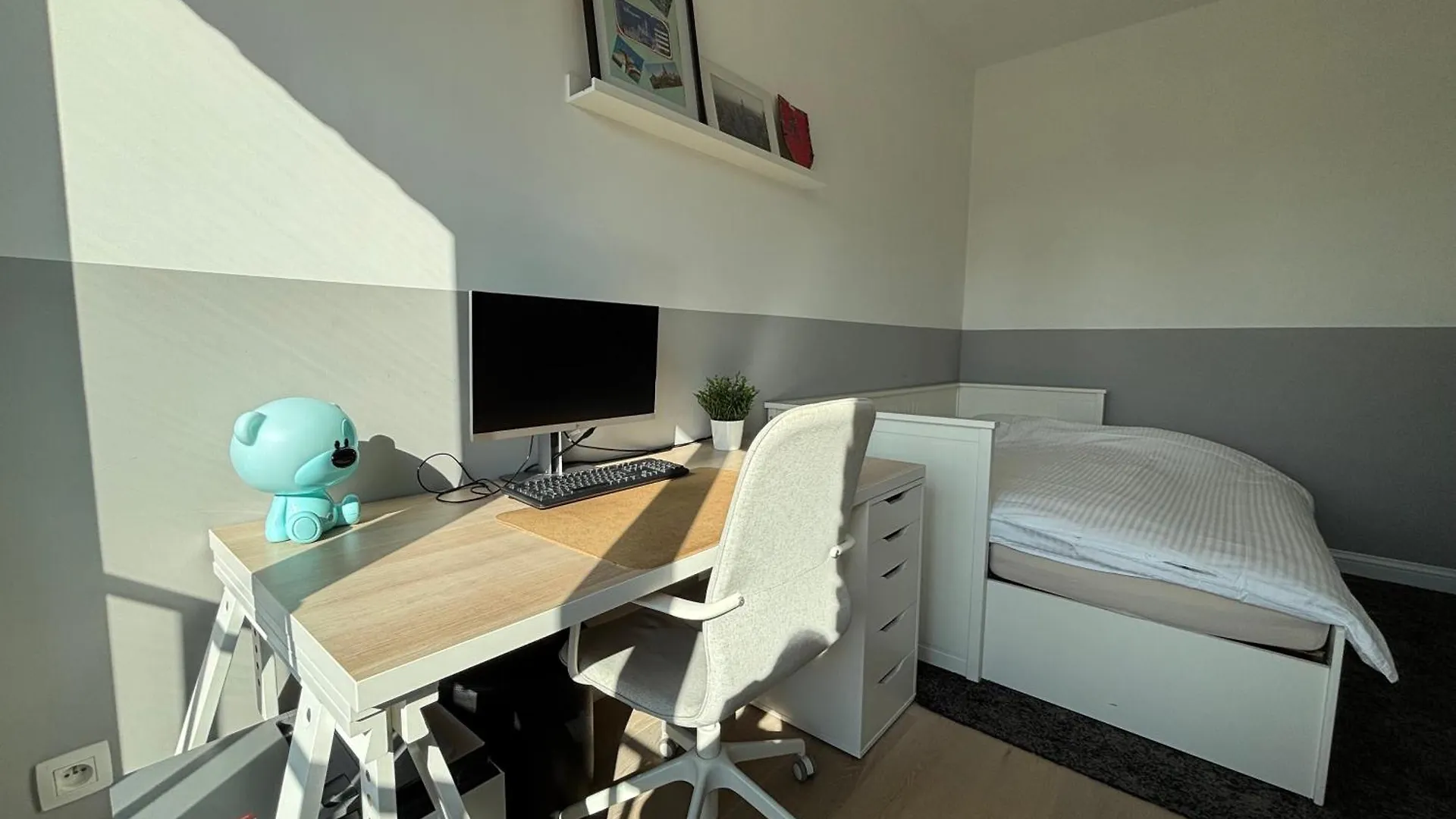 Apartment Luxury Apartment, Private Terrace & Free Parking Antwerp