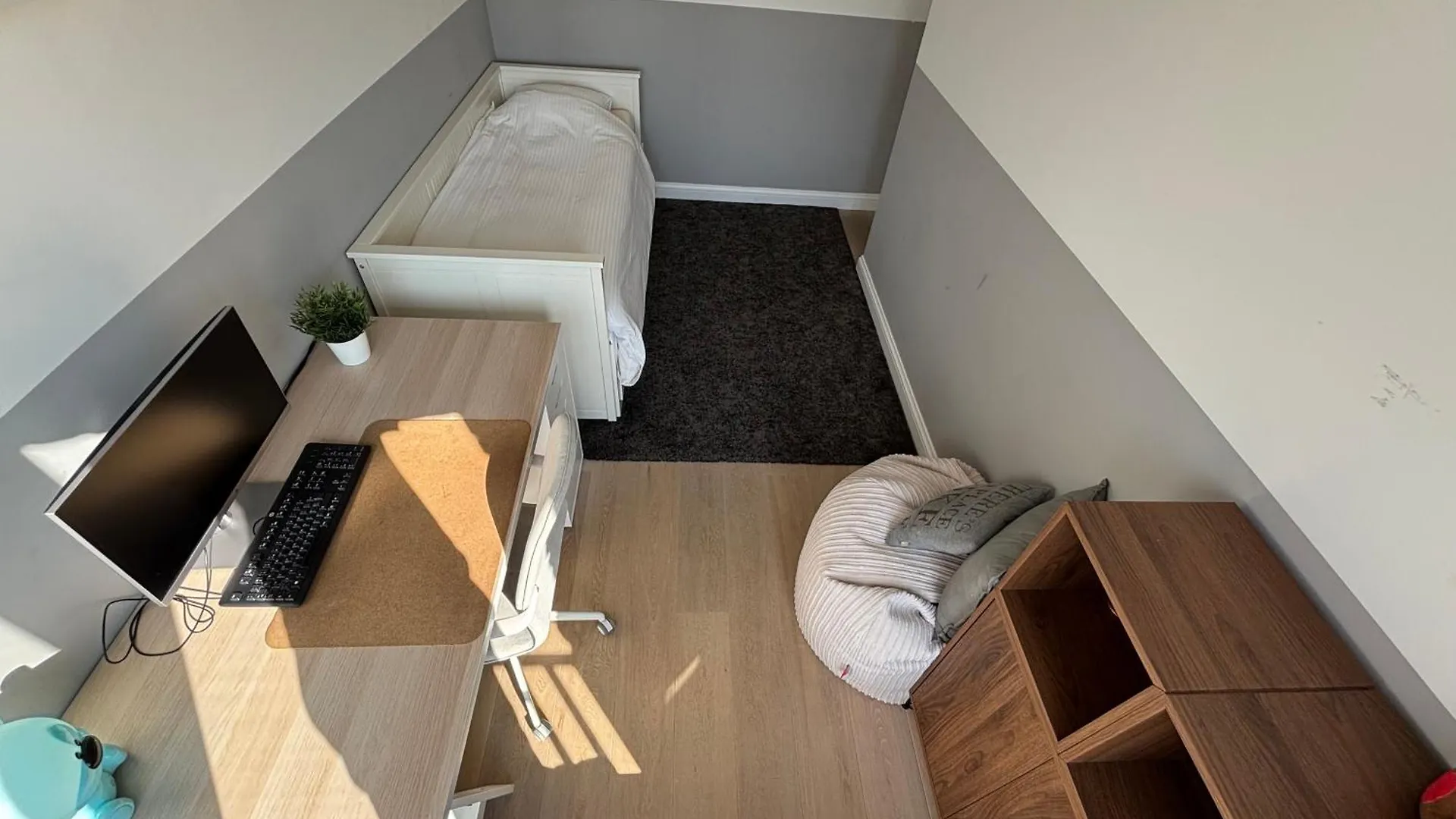 Luxury Apartment, Private Terrace & Free Parking Antwerp 0*,  Belgium